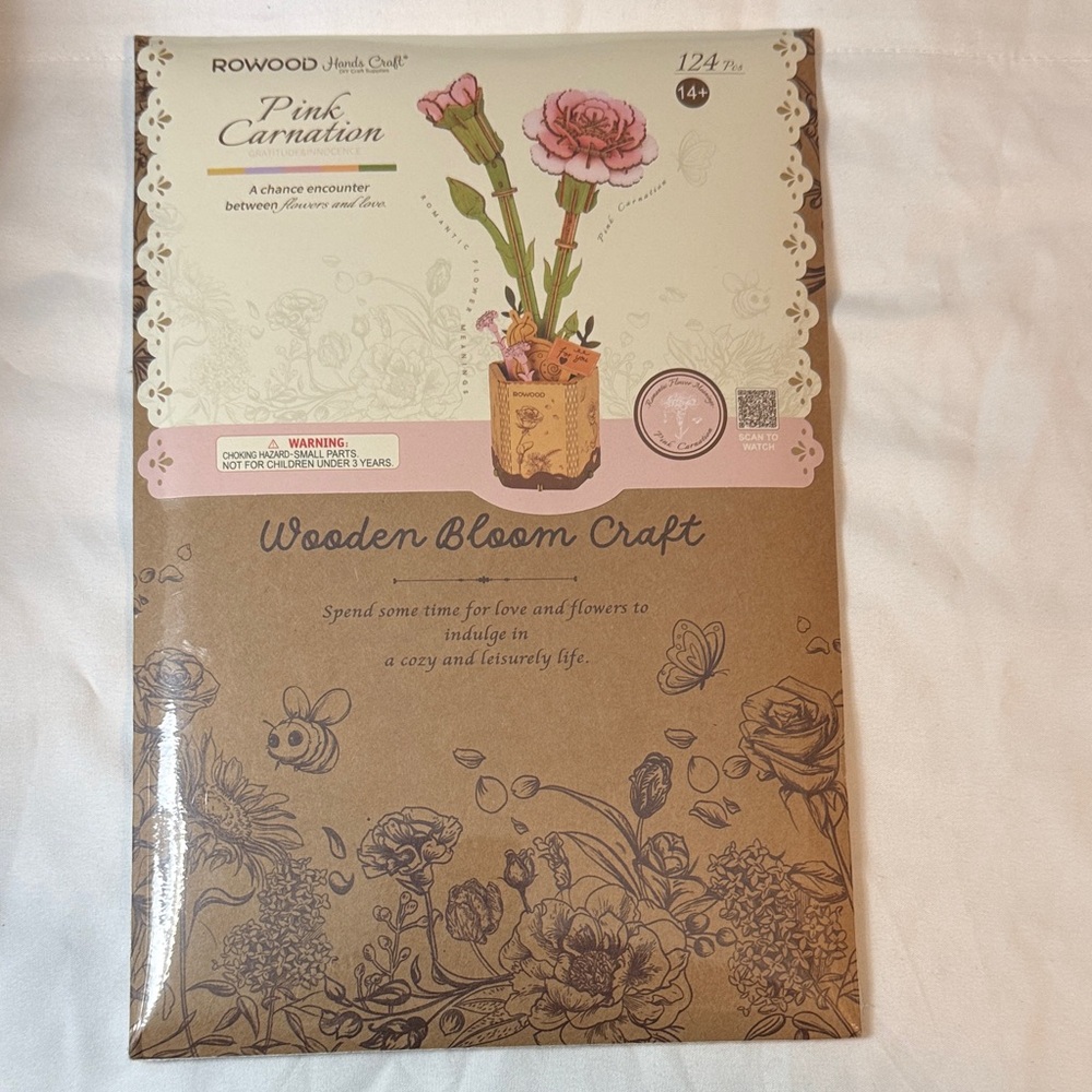 Rowood Pink Carnation Wooden Bloom Craft Kit